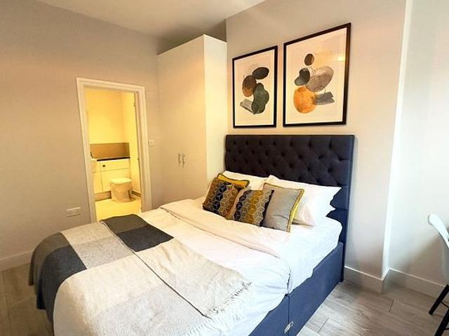 Apartment for rent in South Hampstead, Greater London