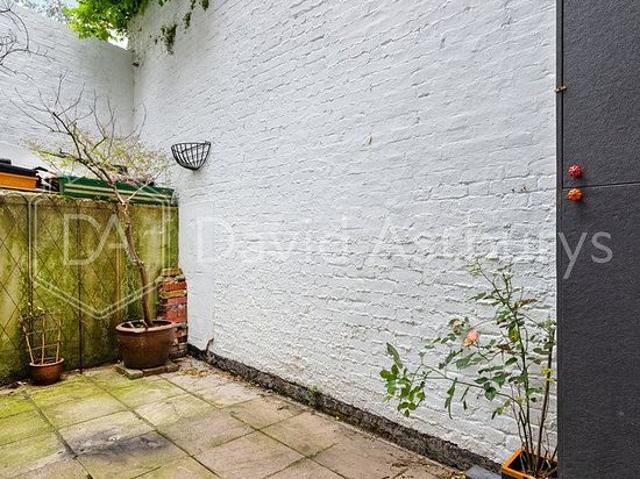 Apartment for rent in Barnsbury, Greater London