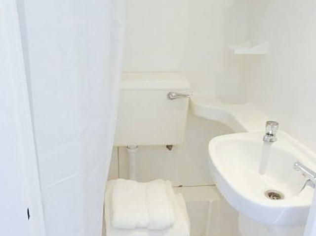 Apartment for rent in Hammersmith, Greater London