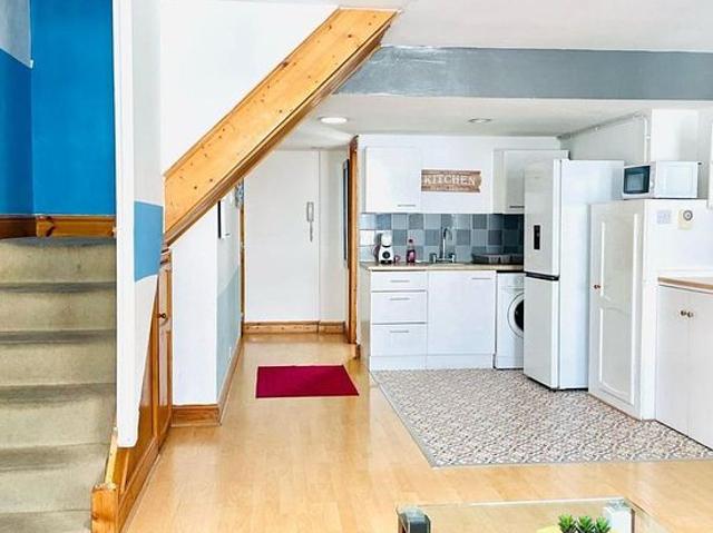Apartment for rent in St. George in the East, Greater London