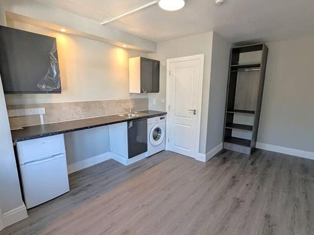 Apartment for rent in London Borough of Barnet, Greater London