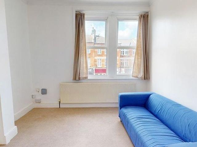 Apartment for rent in London Borough of Croydon, Greater London