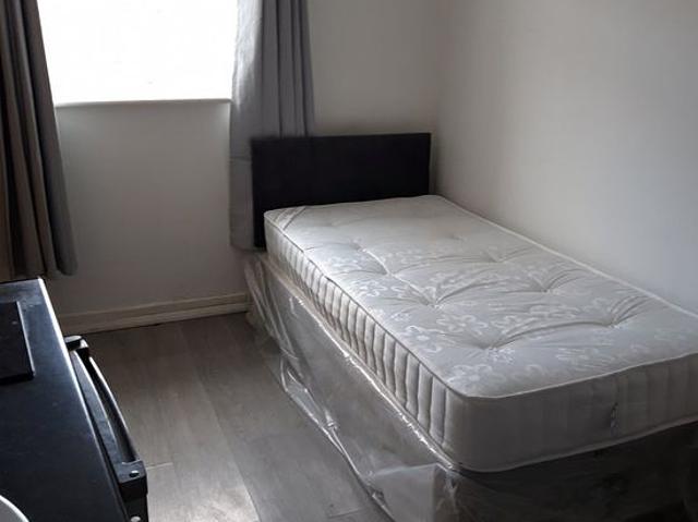 Apartment for rent in London Borough of Newham, Greater London
