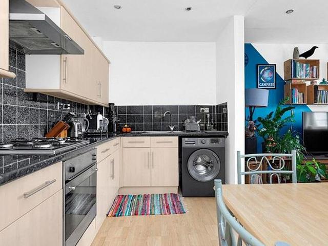 Apartment for rent in Leyton, Greater London