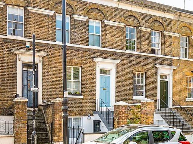 Apartment for rent in Old Ford, Bow