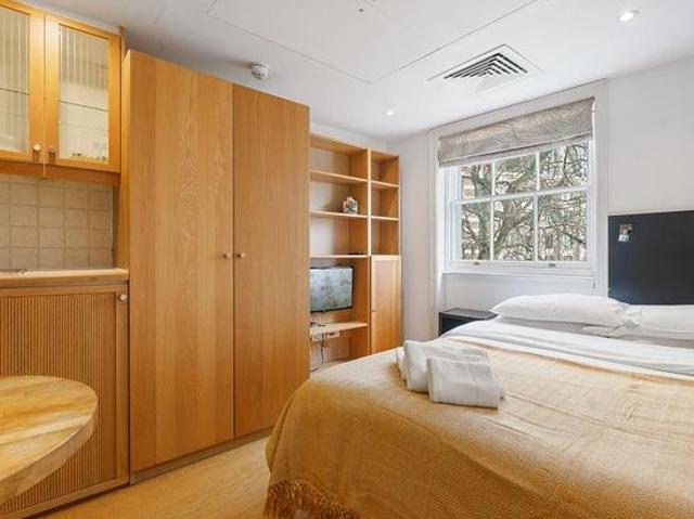 Apartment for rent in Saint Pancras, Greater London