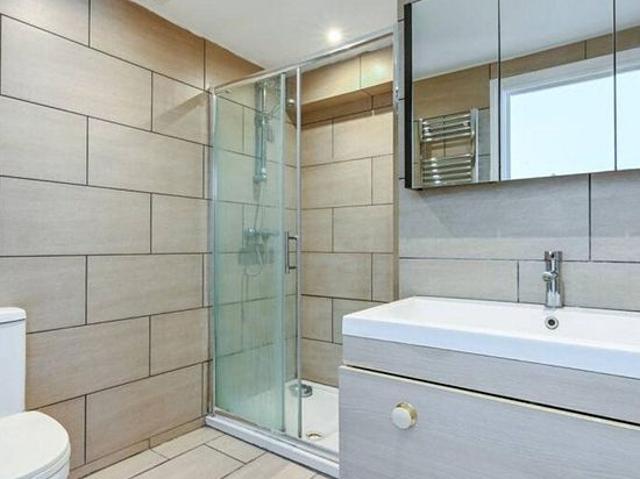 Apartment for rent in Chalk Farm, Greater London
