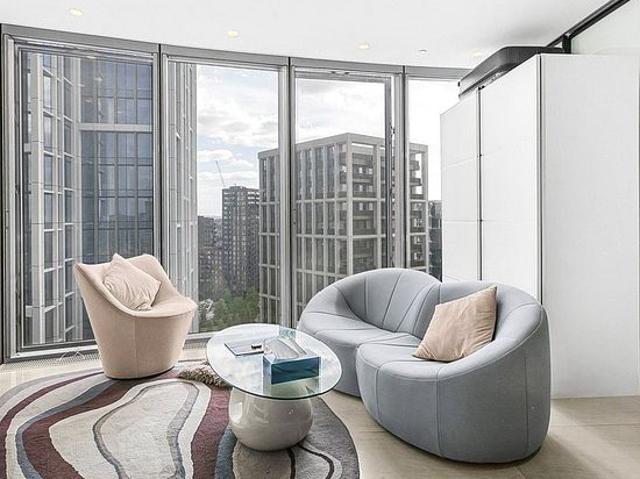 Apartment for rent in Vauxhall, Greater London