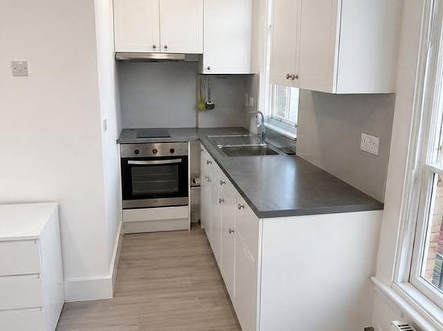 Apartment for rent in Upton, Greater London