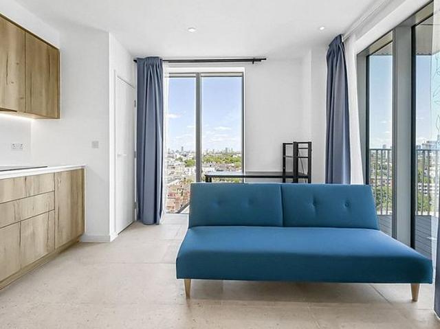 Apartment for rent in Whitechapel, Greater London