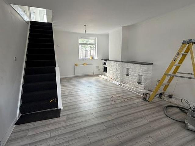Apartment for rent in Lower Edmonton, Greater London