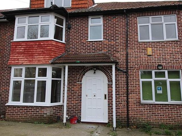 Apartment for rent in Brent Cross, Greater London