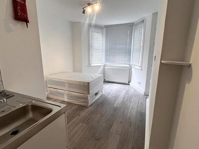 Apartment for rent in London Borough of Brent, Greater London