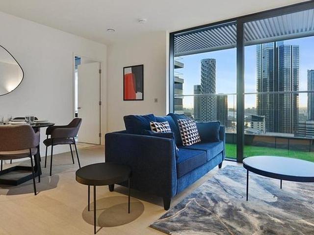 Apartment for rent in Canary Wharf, Greater London