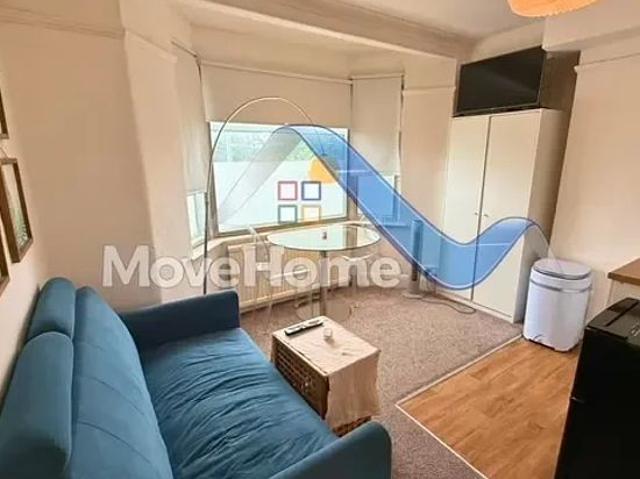 Apartment for rent in Dollis Hill, Greater London