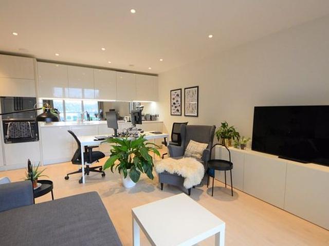 Apartment for rent in Hornsey, Greater London