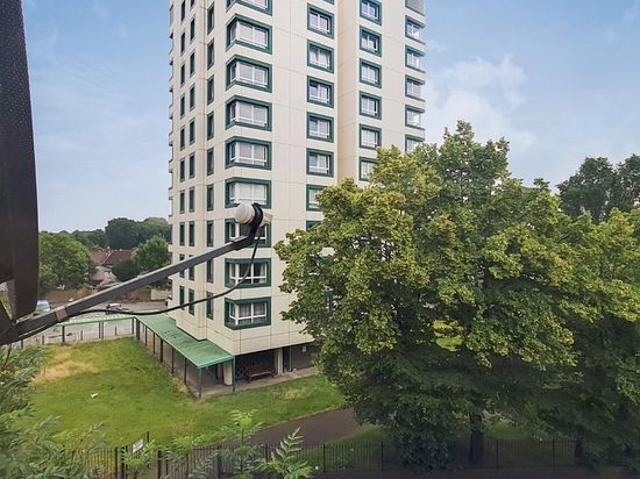 Apartment for rent in London Borough of Croydon, South Norwood