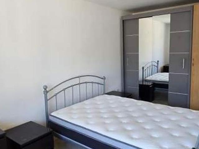 Apartment for rent in Old Ford, Bow