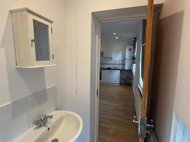 Apartment for rent in Lower Clapton, Greater London