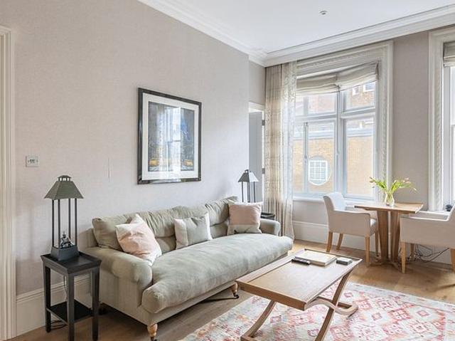 Apartment for rent in Chelsea, Greater London