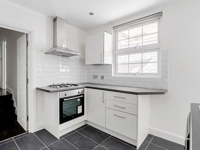 Apartment for rent in London Borough of Ealing, Greater London
