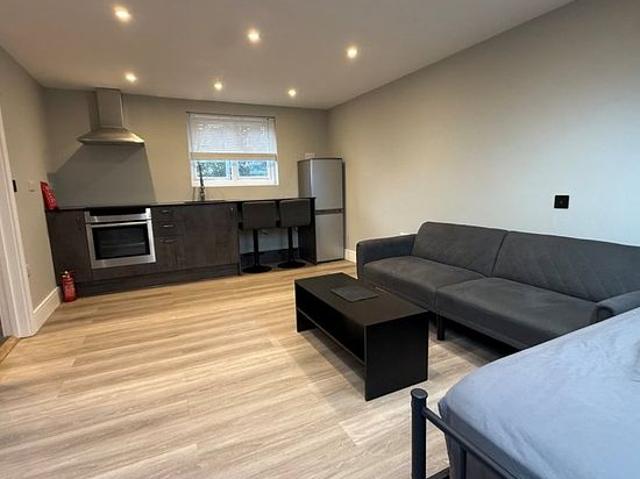 Apartment for rent in London Borough of Enfield, Greater London