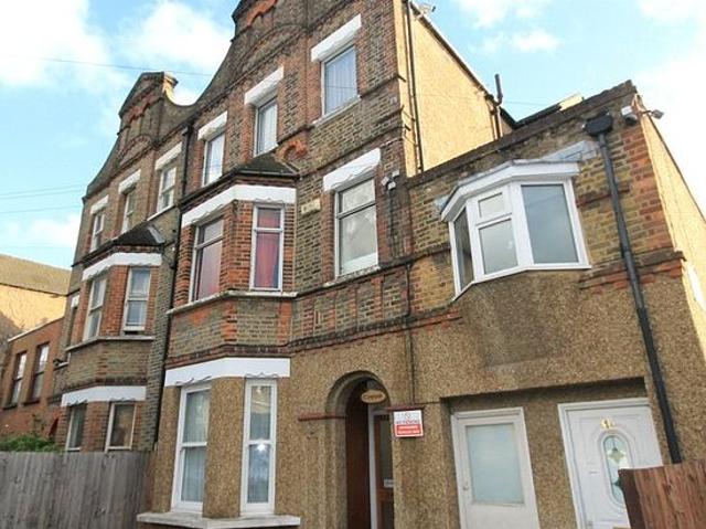 Apartment for rent in London Borough of Croydon, Greater London