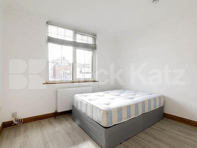 Apartment for rent in Mapesbury, Greater London