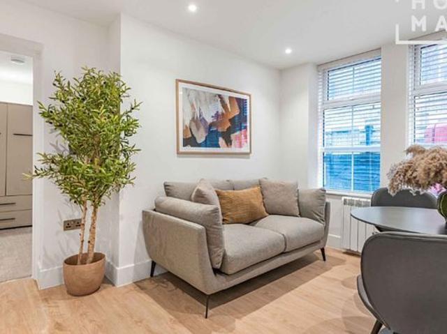 Apartment for rent in Paddington, Greater London