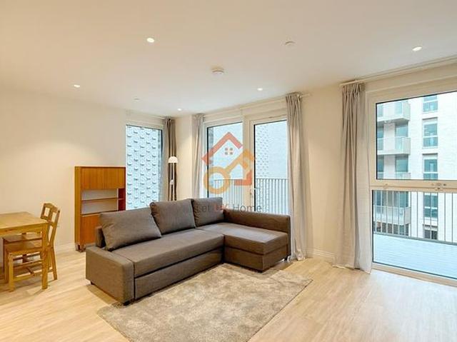 Apartment for rent in Oval, Greater London