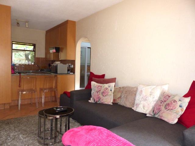 Flat for sale in Alexandra, Gauteng