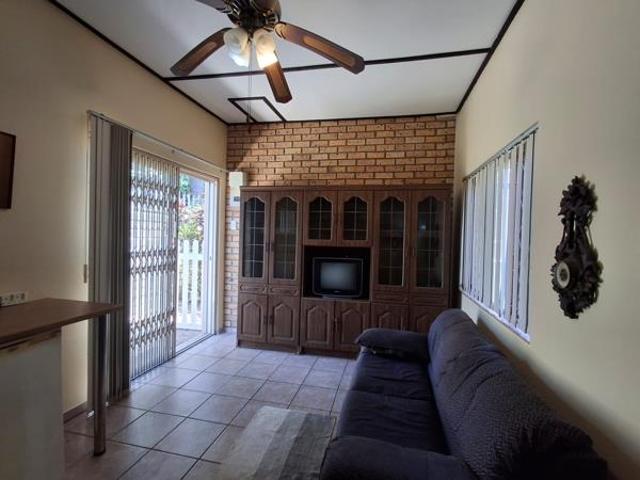 Flat for rent in UMhlathuze Municipality, Kwazulu-natal
