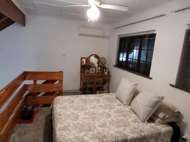 Flat for sale in UMhlathuze Municipality, Kwazulu-natal