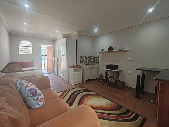 Flat for rent in Hartbeespoort Dam Nature Reserve, North West