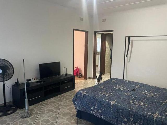 Flat for sale in Midvaal, Gauteng