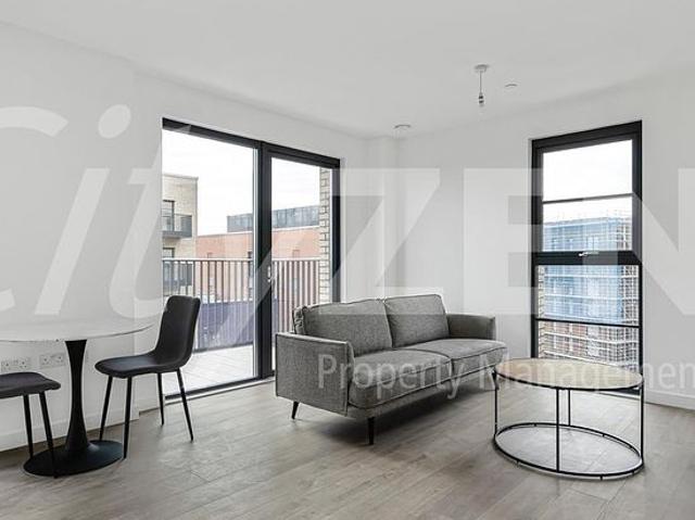 Apartment for rent in London Borough of Merton, Greater London