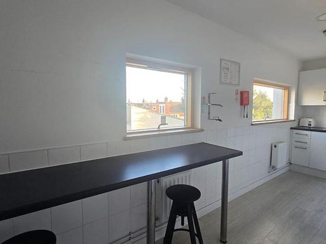 Apartment for rent in London Borough of Merton, Greater London