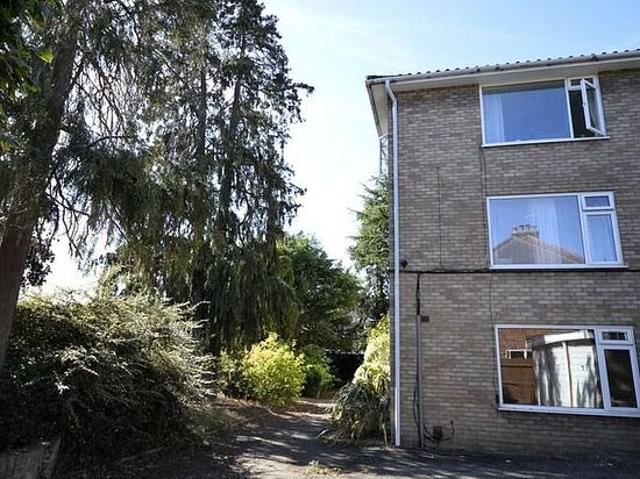 Apartment for rent in New Malden, Greater London