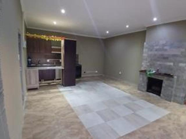 Flat for rent in Frances Baard, Northern Cape
