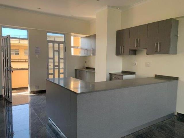 Flat for rent in Seaview, Kwazulu-natal