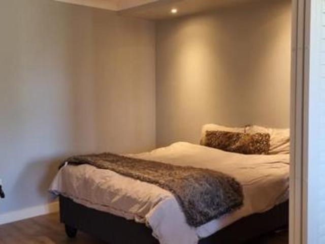 Flat for rent in Cape Town, Western Cape