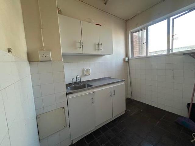 Flat for rent in Seaview, Kwazulu-natal