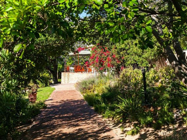 Flat for rent in Onverwacht, Western Cape