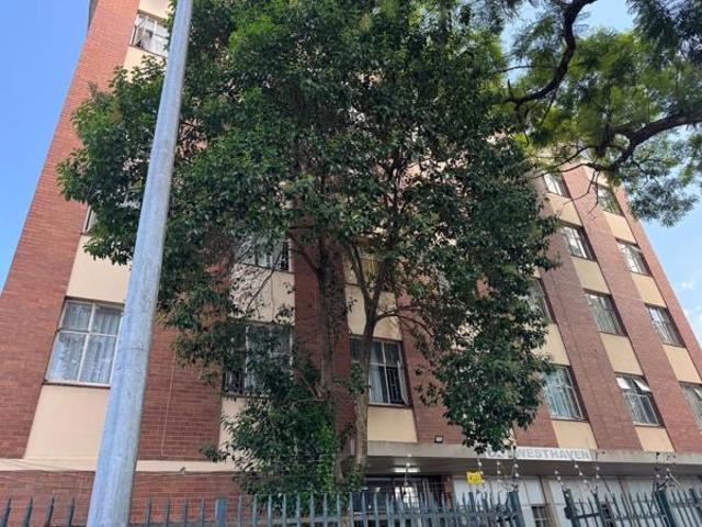 Flat for sale in Umgungundlovu, Kwazulu-natal