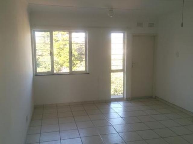 Flat for rent in Seaview, Kwazulu-natal