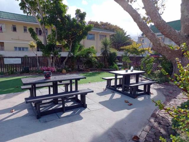 Flat for rent in Cape Town, Western Cape