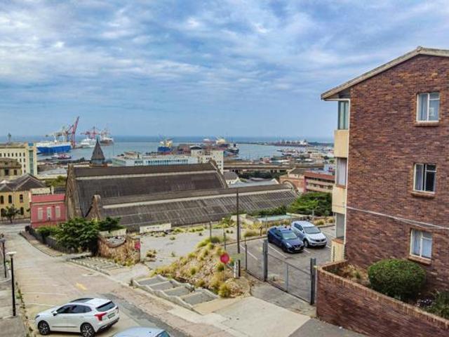 Flat for sale in Eastern Cape