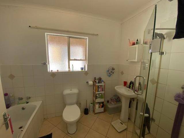 Flat for sale in Gauteng