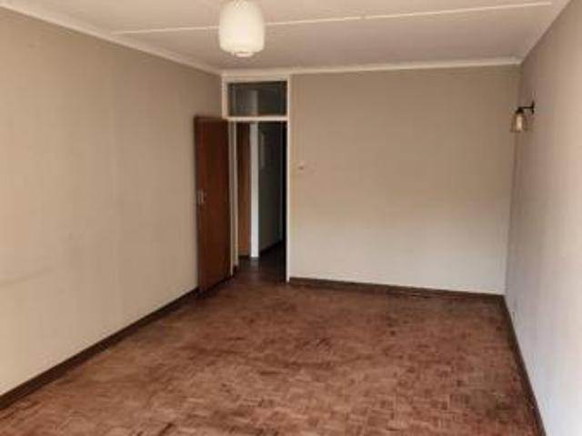 Flat for rent in Vosloorus, Gauteng