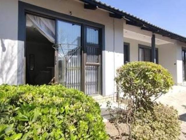 Flat for rent in Gert Sibande, Mpumalanga